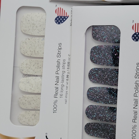 Bundle of 5 Color Street Sets & 2 Twosies - Picture 3 of 6